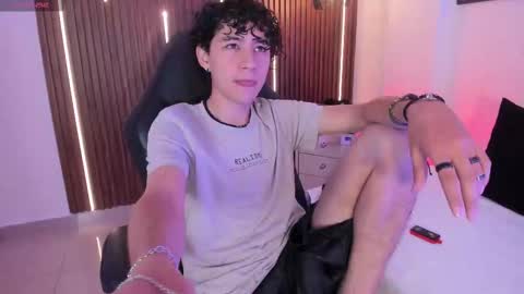 helios_obscuro online show from 10/04/25, 01:20