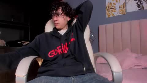 helios_obscuro online show from 11/23/25, 03:39