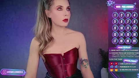 Snapshot of hell_on_heels_ chatting on 11/03/25, 11:55 - show loyalty and subscribe - online show from 11/03/25, 11:55