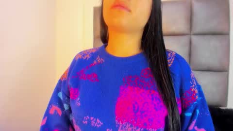 hellen__smith_ online show from 09/22/25, 01:24