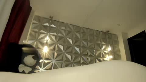 Snapshot of hellen_tease chatting on 11/28/25, 01:36 Hellen online show from 11/28/25, 01:36