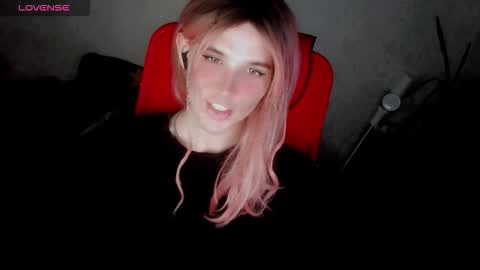 Helen Spellman online show from 10/12/25, 03:11