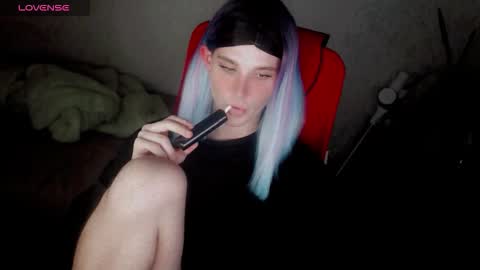 Helen Spellman online show from 10/23/25, 04:17