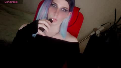 Helen Spellman online show from 11/22/25, 07:02