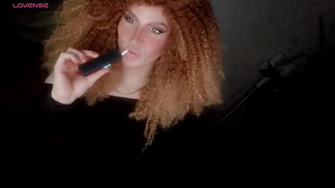 Helen Spellman online show from 12/05/25, 04:25