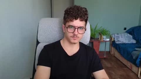 Remy online show from 10/28/25, 07:12