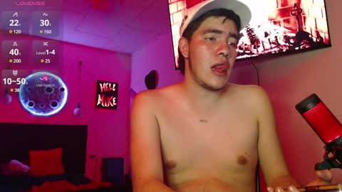 Snapshot of hellmike_ chatting on 01/02/25, 12:24 Call me Mike-----INSTAGRAM hellofmike INDEPENDENT MODEL online show from 01/02/25, 12:24