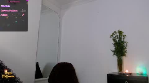 Snapshot of hello_candy chatting on 10/09/25, 10:30 Candy online show from 10/09/25, 10:30