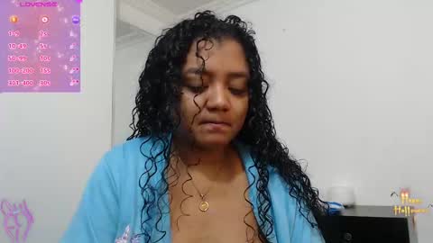 Snapshot of hello_candy chatting on 10/16/25, 10:00 Candy online show from 10/16/25, 10:00