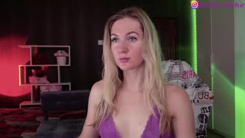 Alisia  Monday to Friday from 10 am to 4 pm GMT 2 online show from 10/08/25, 08:12