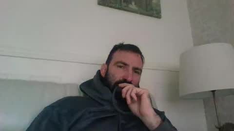 hellobunbunx0 online show from 10/26/25, 03:40