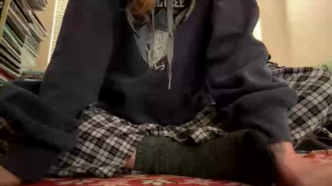 hellokitten123 online show from 10/13/25, 08:20