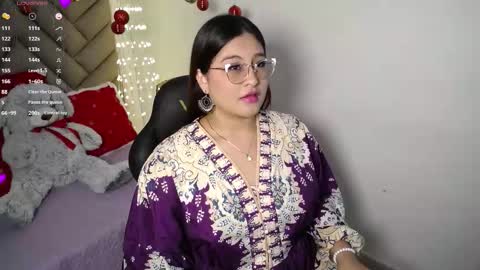 Snapshot of heluejamil chatting on 11/12/25, 01:39 Zahira online show from 11/12/25, 01:39