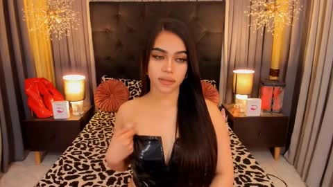 Snapshot of hennessygoddess69 chatting on 01/10/25, 09:02 HENNESSY online show from 01/10/25, 09:02