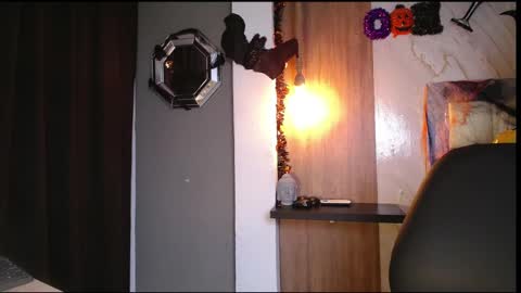 HERA online show from 10/20/25, 10:21