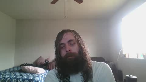 Snapshot of hermannbukowski chatting on 10/13/25, 04:29 hermannbukowski online show from 10/13/25, 04:29