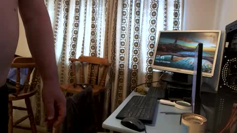 Snapshot of hermeneutika chatting on 12/20/24, 09:21 mature online show from 12/20/24, 09:21