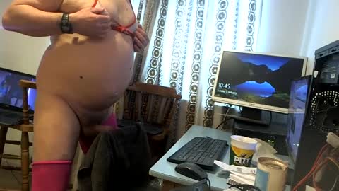 Snapshot of hermeneutika chatting on 01/05/25, 12:21 mature online show from 01/05/25, 12:21