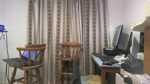 Snapshot of hermeneutika chatting on 01/27/25, 09:22 mature online show from 01/27/25, 09:22