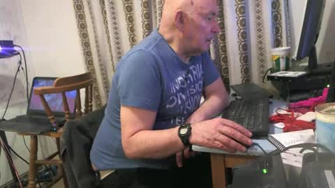 Snapshot of hermeneutika chatting on 02/16/25, 08:55 mature online show from 02/16/25, 08:55