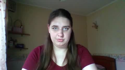 hess_luna_ online show from 11/05/25, 10:15