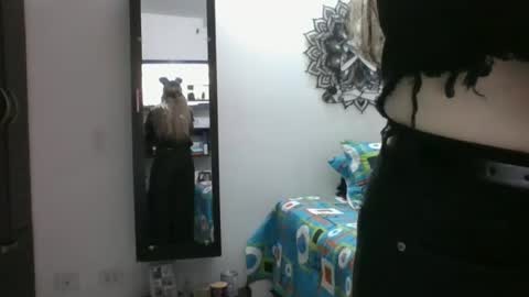 Snapshot of hetairita chatting on 03/10/25, 12:07 hetairita online show from 03/10/25, 12:07