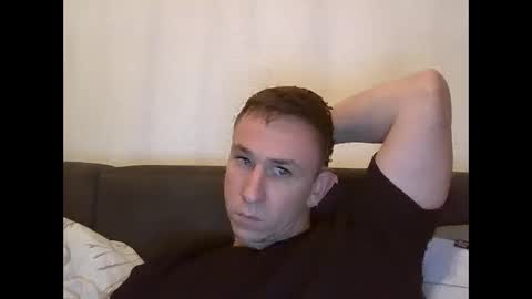 Snapshot of heteroboyxx chatting on 01/26/25, 06:06 heteroboyxx online show from 01/26/25, 06:06