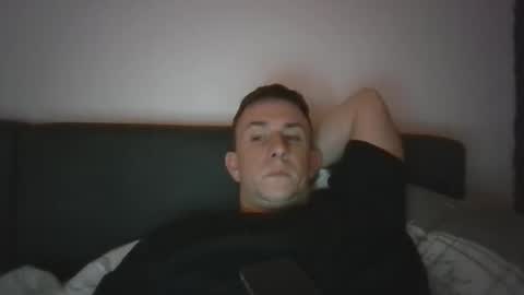 Snapshot of heteroboyxx chatting on 01/27/25, 04:52 heteroboyxx online show from 01/27/25, 04:52