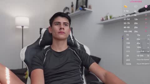 hey_cesard online show from 10/28/25, 07:27