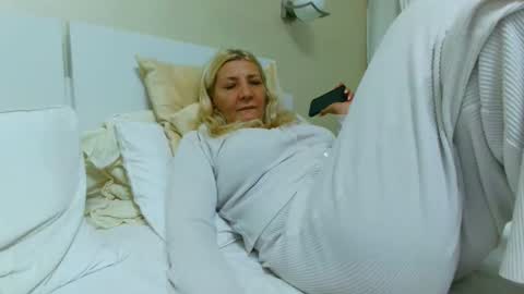 Heyheygrey online show from 11/13/25, 08:19