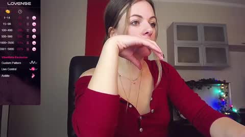 Snapshot of hi_bye_ chatting on 02/09/25, 11:47 Lina online show from 02/09/25, 11:47