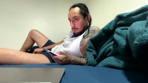 hihello4000 online show from 11/09/25, 08:45