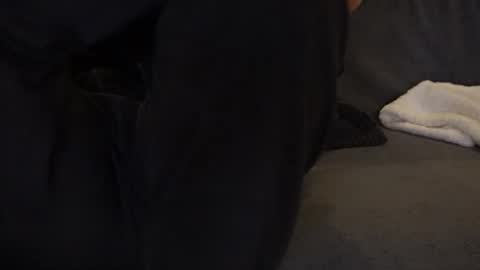 hikinxxx online show from 10/19/25, 03:40