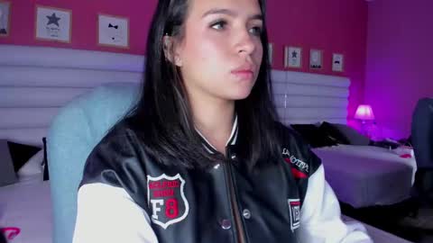 hilary_tailor online show from 10/02/25, 11:06