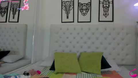 hilary_tailor online show from 10/19/25, 11:11