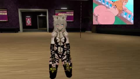 Snapshot of himexx chatting on 11/11/25, 09:26 himexx online show from 11/11/25, 09:26