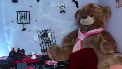 Snapshot of himiiko_toga chatting on 10/11/25, 06:50 Himiiko online show from 10/11/25, 06:50