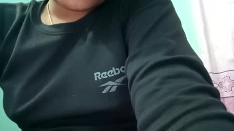 Snapshot of himuhimu22 chatting on 01/09/25, 04:06 himuhimu22 online show from 01/09/25, 04:06