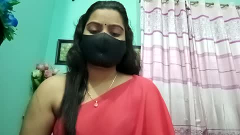 Snapshot of himuhimu22 chatting on 01/15/25, 11:10 himuhimu22 online show from 01/15/25, 11:10