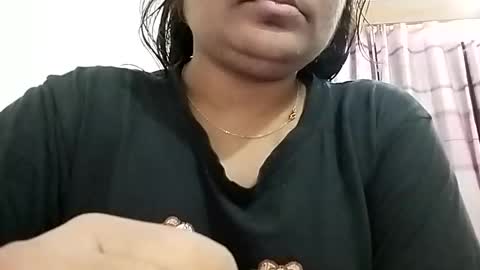 himuhimu22 online show from 11/23/25, 11:54