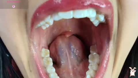 hinata online show from 10/17/25, 09:06