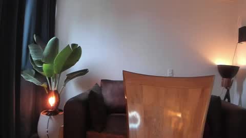 Hinnata online show from 02/21/25, 04:48