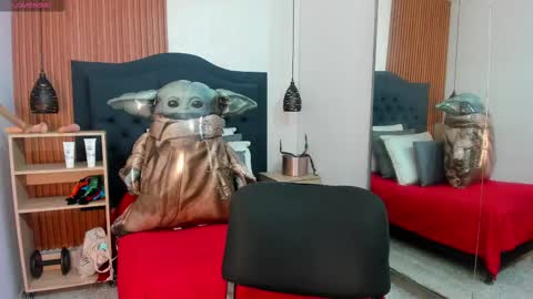 Hisoka online show from 10/14/25, 10:54