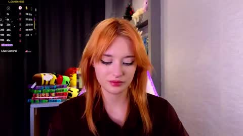 Ella online show from 10/20/25, 05:35