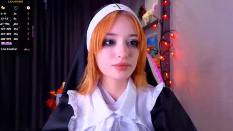 Ella online show from 10/31/25, 06:09