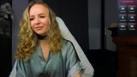 Ksenia online show from 09/17/25, 11:28