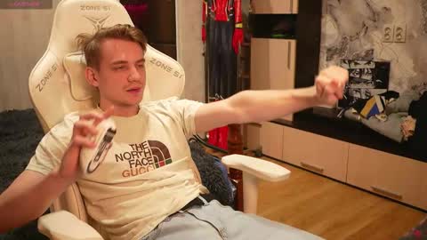 Extaz  Athrey  Howard online show from 11/27/25, 09:50