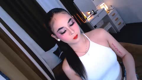Snapshot of hollyclarita chatting on 09/12/25, 09:42 YOUR GODDESS CLARITA online show from 09/12/25, 09:42