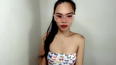 hollyhalo online show from 10/16/25, 02:29