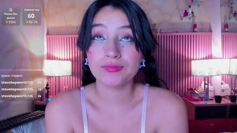 Holly online show from 10/09/25, 01:14